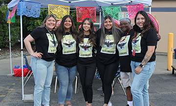 Edith Gomez stands with members of the WVC Omak MEChA Club.